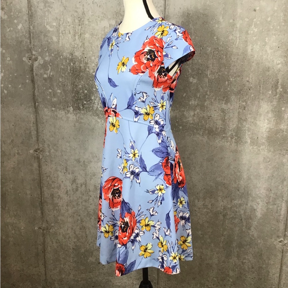 Vince Camuto Womens Floral Fit & Flare Mini Dress Size 4 Blue & Red Short Sleeve - Picture 5 of 16
